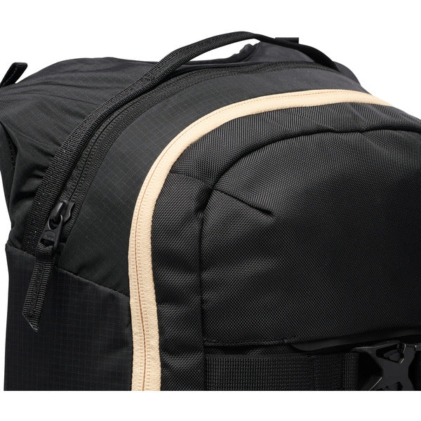 Black Diamond Dawn Patrol 15, M/L (schwarz, 15 Liter)