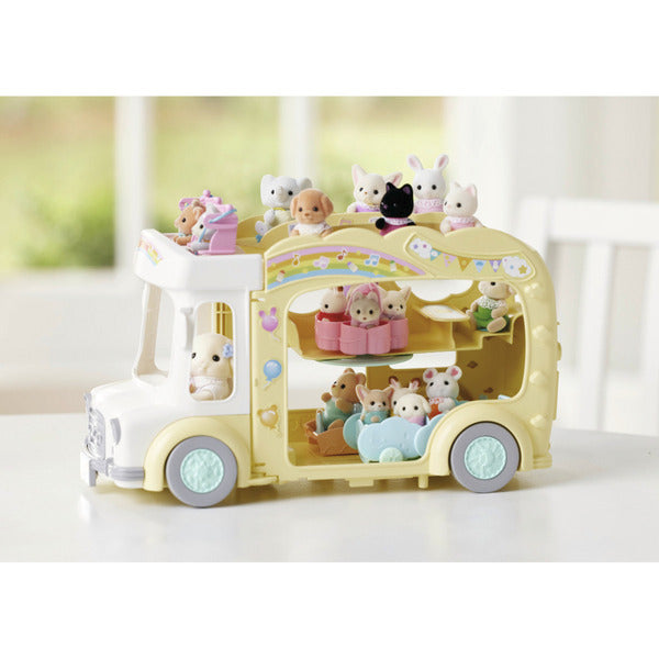 Epoch Sylvanian Families - Erlebniskindergarten Bus Regenbogen