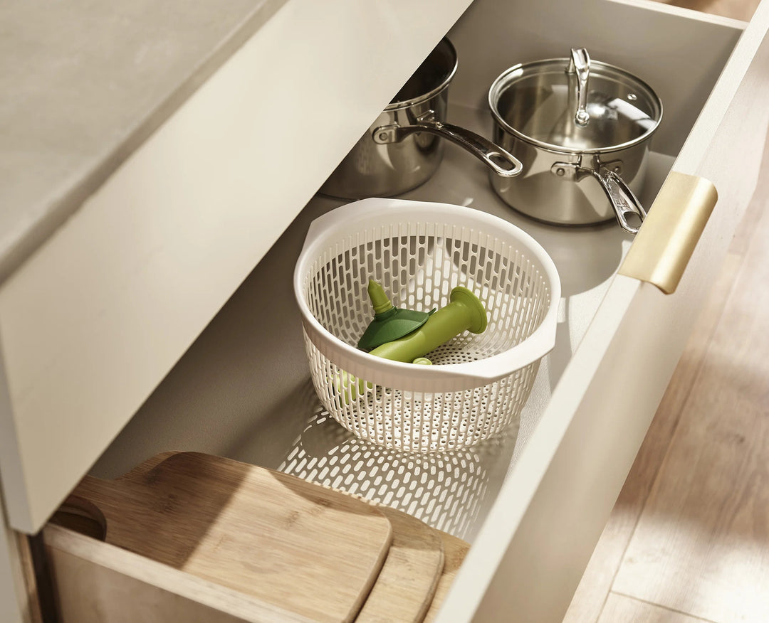 Joseph Joseph Spindola Green In- sink Salad-spinning Colander