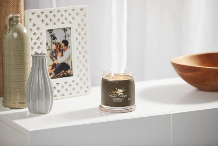 Yankee Candle Medium Vanilla Bean Espresso