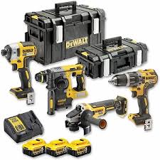 DeWalt DCK422P3-QW Cordless Tool Kit