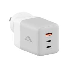 Alogic 3x100 Rapid Power 100W Multi Country Travel Charger
