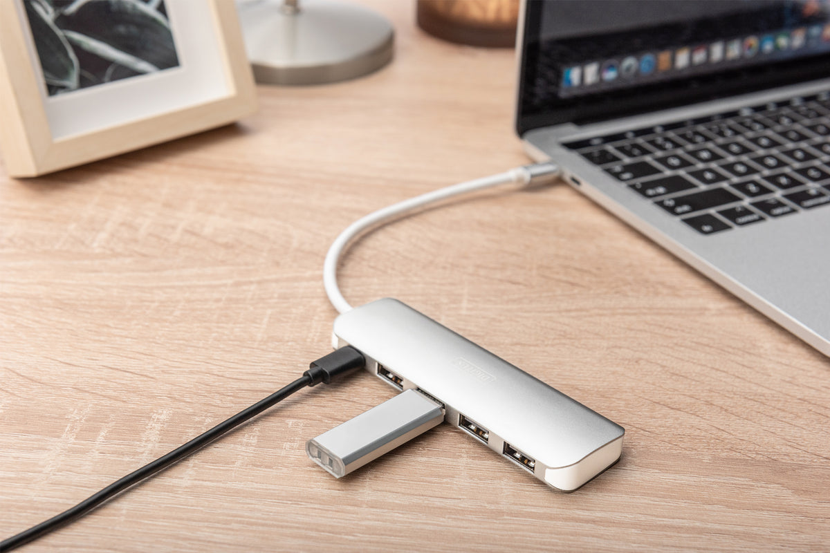 DIGITUS USB-C-Hub  4-Port 3.0->4xA3.0 1xC-PD intgr.Kabel wei