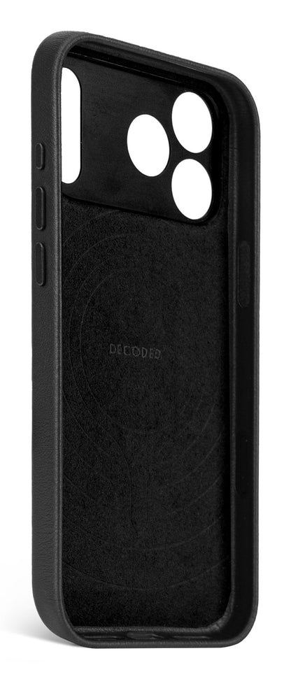 Decoded Leather Backcover for iPhone 17 Pro in Black