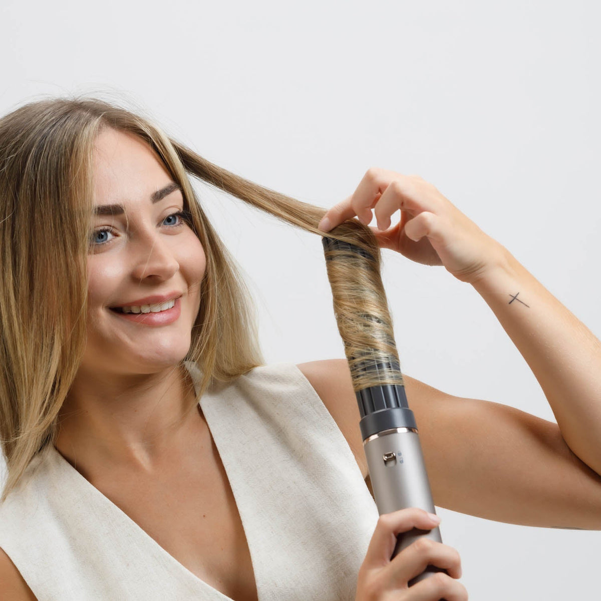 Taurus AIRWAVE DIGITAL PRO Multistyler Airflow Bronze 1300 W with 1.8 m Cord