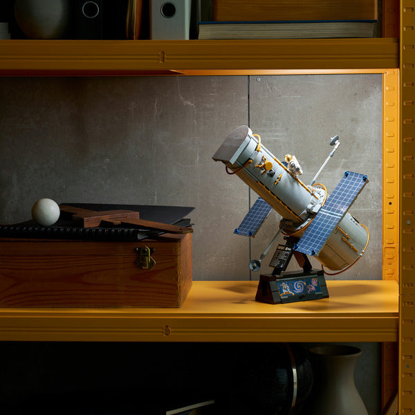 LEGO 11382 Icons Hubble-Weltraumteleskop