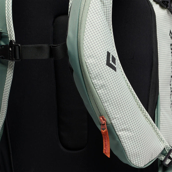 Black Diamond Dawn Patrol 25, M/L (hellgrün/schwarz, 25 Liter)