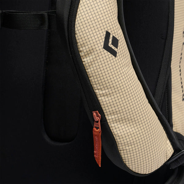Black Diamond Dawn Patrol 25, M/L (beige/schwarz, 25 Liter)