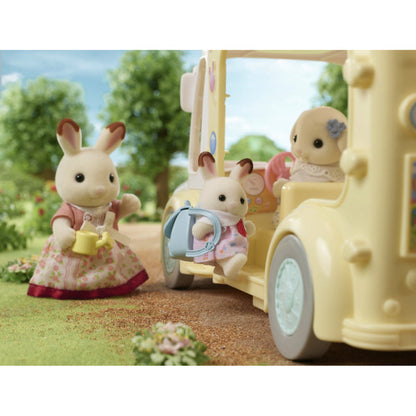 Epoch Sylvanian Families - Erlebniskindergarten Bus Regenbogen
