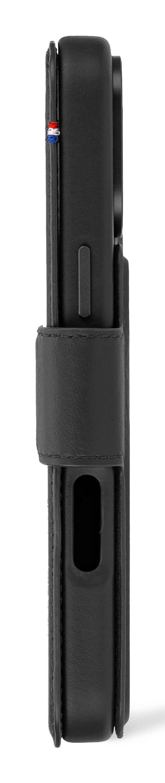 Decoded Leather Detachable Wallet for iPhone 16 — Black