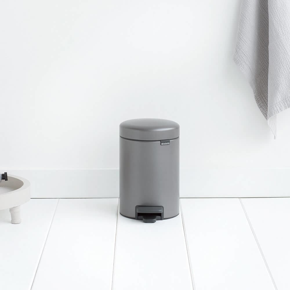 Brabantia NewIcon Pedal Bin, 3L Confident Platinum