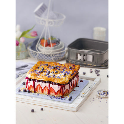 KAISER La Forme Plus square springform pan 24 x 24 cm
