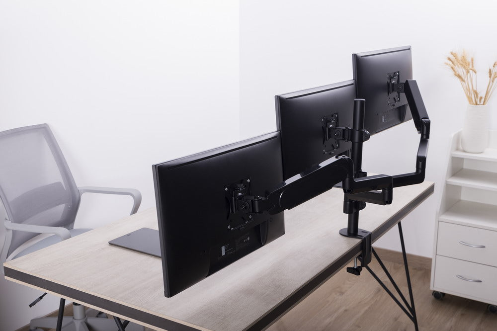 Gembird MA-DA3-01 monitor mount / stand 68.6 cm (27") Desk Black