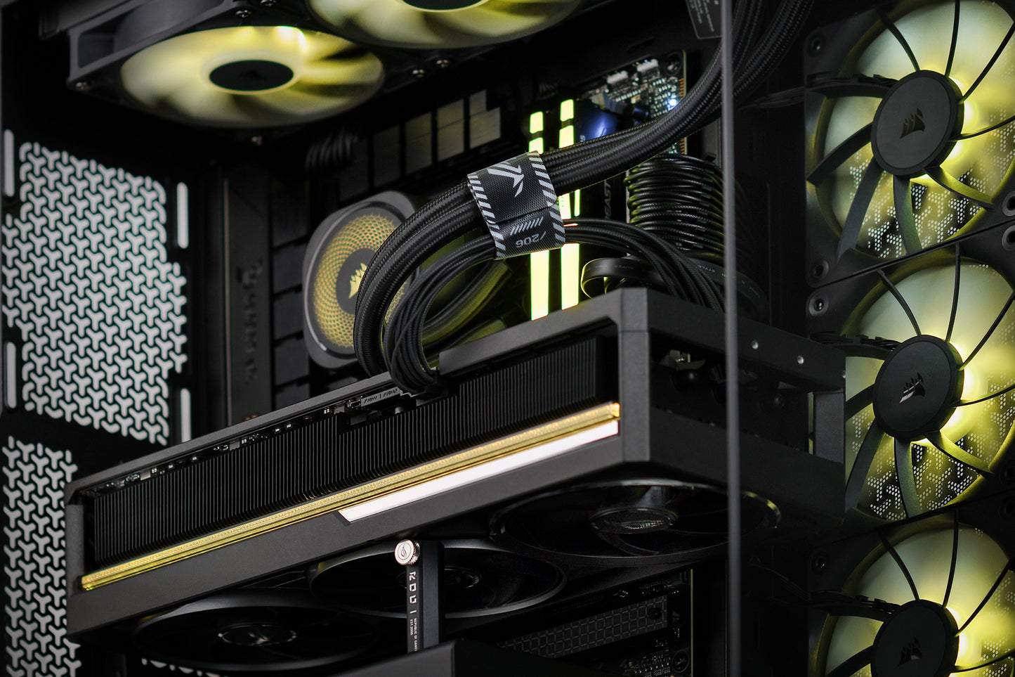 Υπολογιστής Actina 5901443413882 με Επεξεργαστή Intel® Core™ i7-14700KF, Μνήμη 32 GB DDR5-SDRAM, Δίσκο SSD 2 TB, Κάρτα Γραφικών NVIDIA GeForce RTX 5080, Midi Tower σε Μαύρο Χρώμα