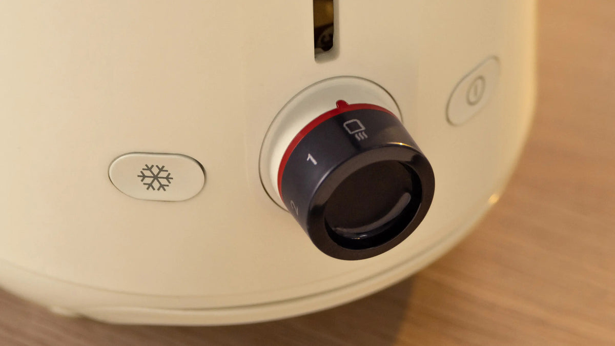 Τοστιέρα Bosch TAT2M127