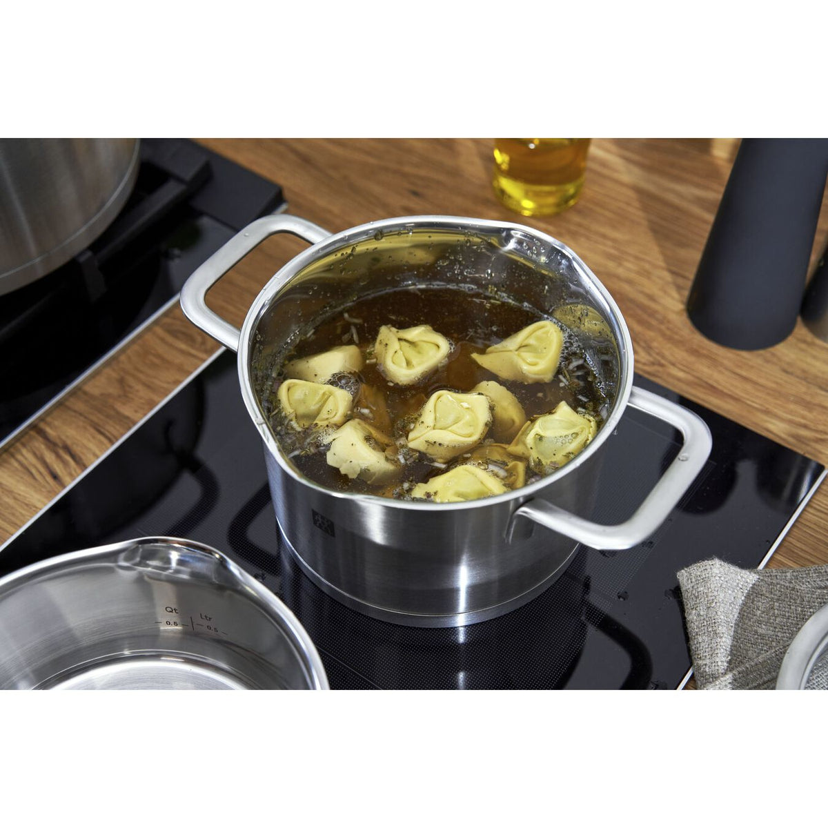 Zwilling TrueFlow Cookware Set 5-Pc, Silver