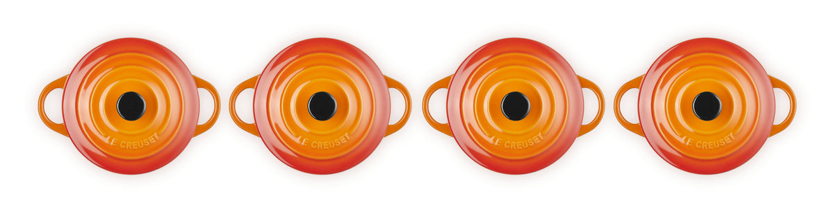 Σετ από 4 μικρές πήλινες κατσαρόλες Le Creuset 10x5 εκ. σε ηφαιστειακό χρώμα
