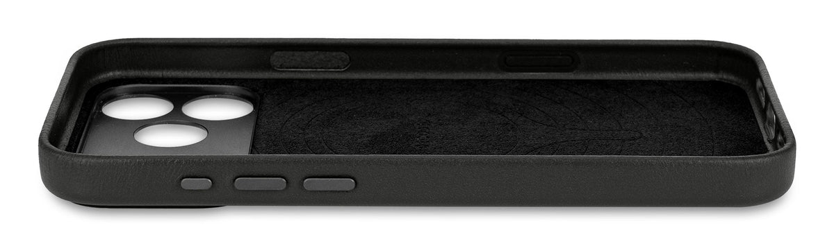 Decoded Black Leather Backcover for iPhone 17 Pro Max