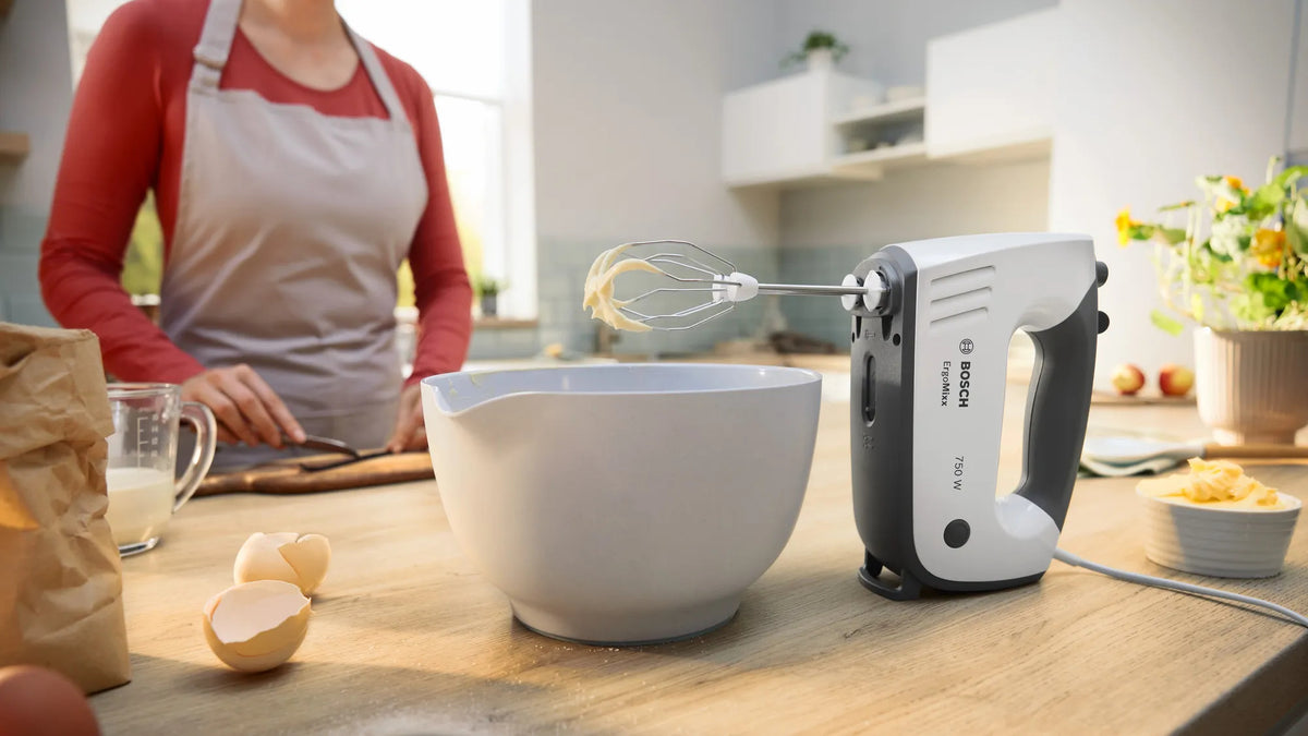 Bosch MFQ37470 Hand mixer 750 W Black, White