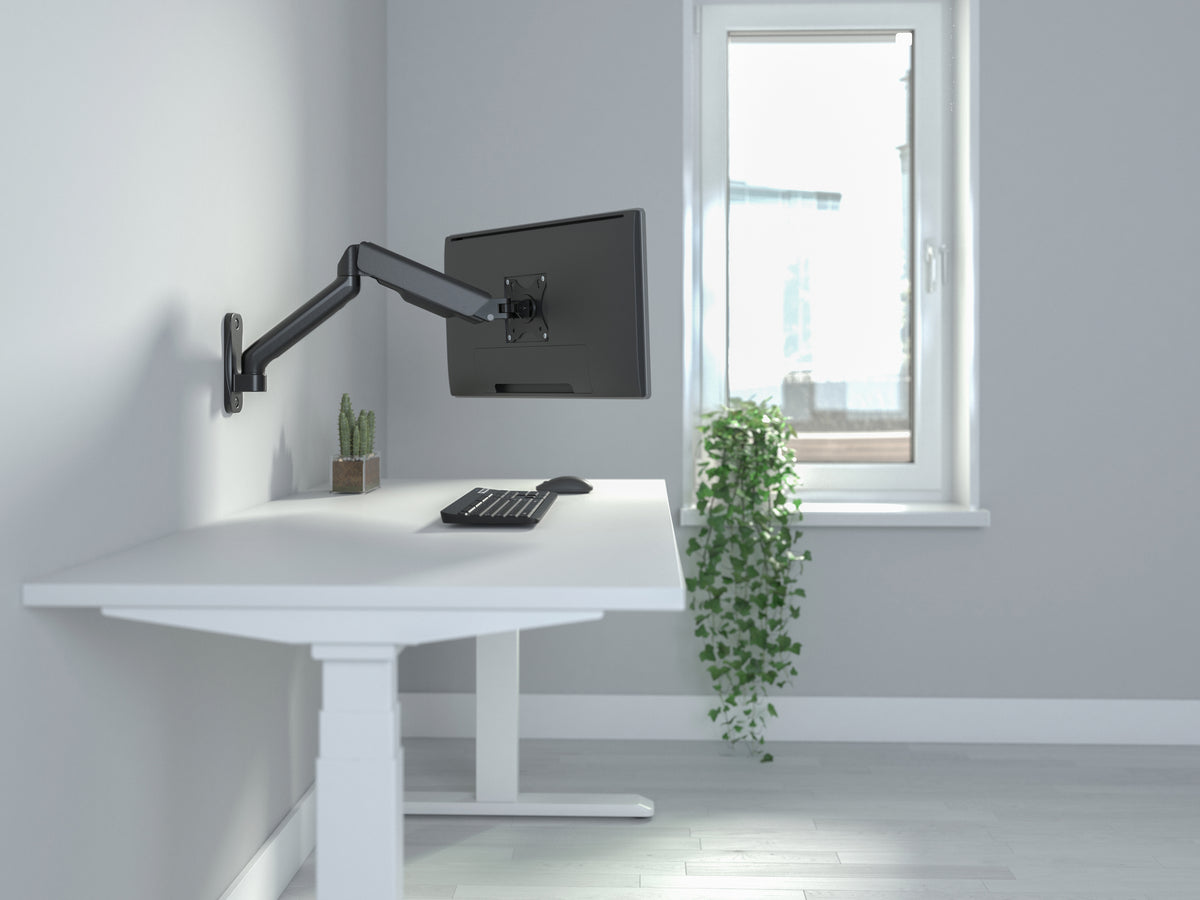 Equip Wandhalterung  17"-32"/1TFT 360°GF    1Gelenk   9Kg sw lite Retail