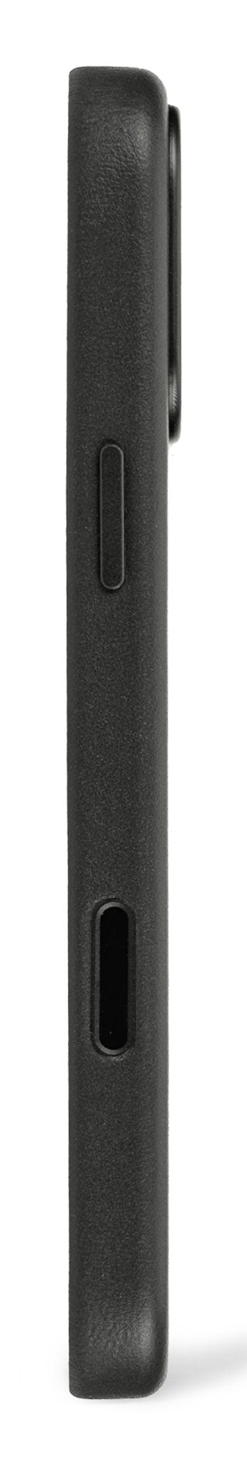 Decoded Leather Backcover for iPhone 17 Pro in Black
