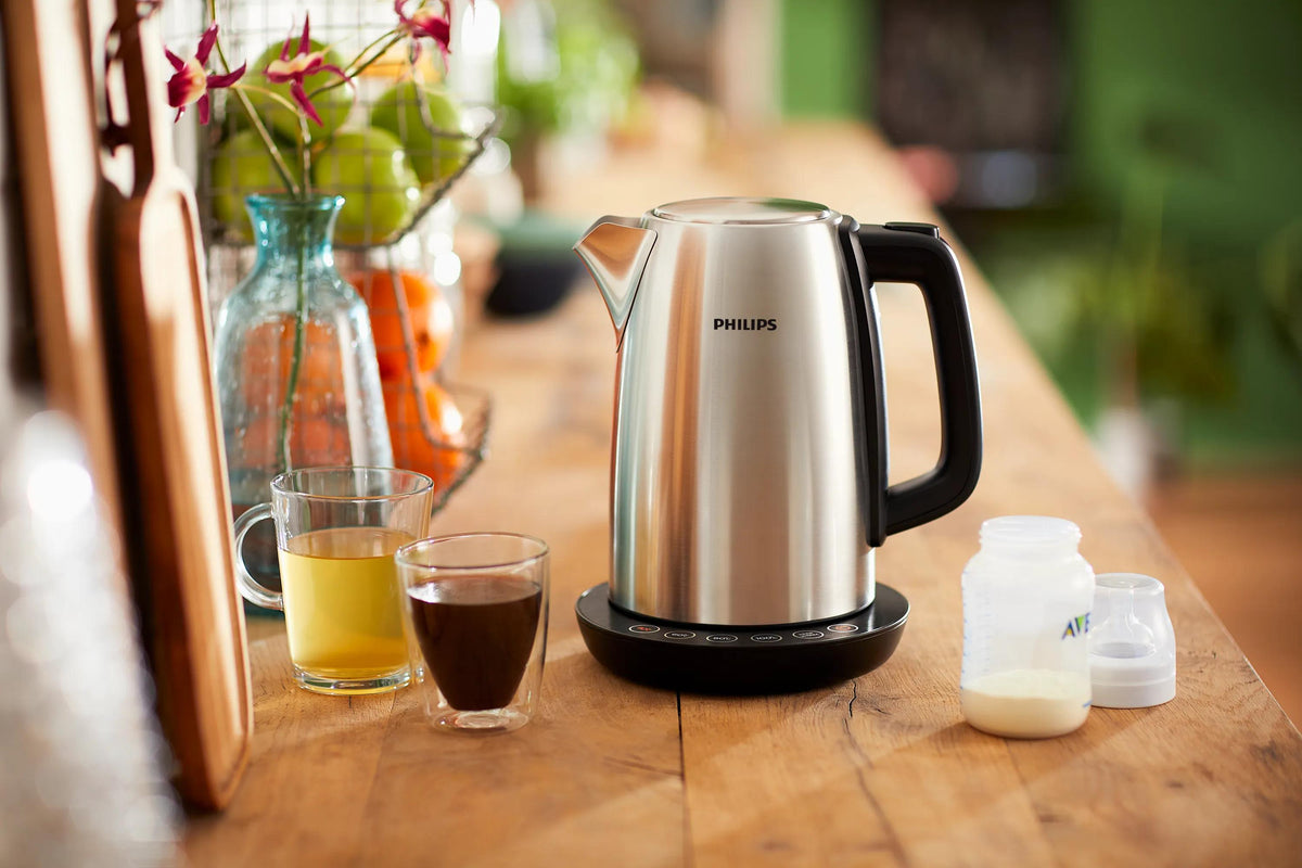 Philips Avance Collection HD9359/90 electric kettle 1.7 L 2200 W Black, Metallic
