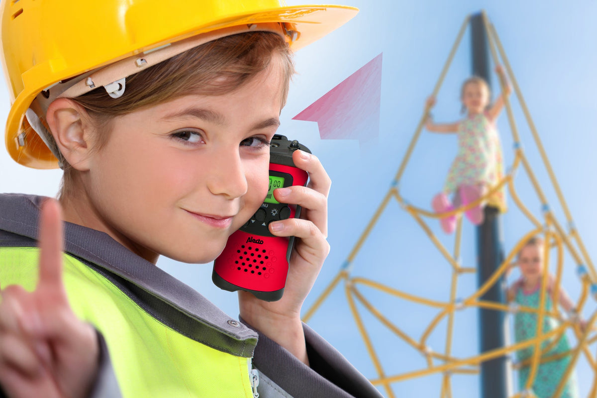 Alecto Walkie Talkie Set of 2 for Kids, range 7 km, red/black