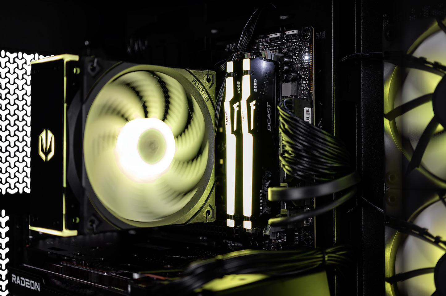 Actina 5901443413745 Υπολογιστής με AMD Ryzen™ 7 8700F, 32 GB DDR5-SDRAM, 2 TB SSD, NVIDIA GeForce RTX 5070 Ti, Midi Tower Μαύρο