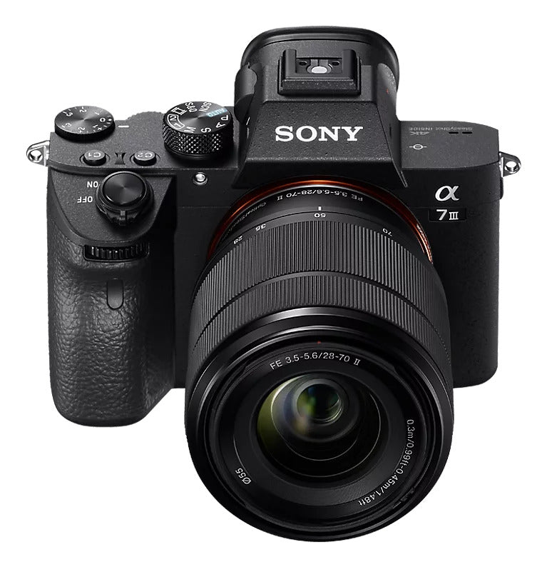 Sony Alpha 7 Mark III Kit + SEL 28-70 II