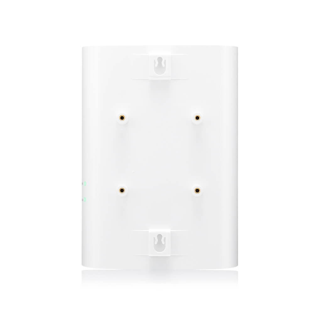 Zyxel Nebula FWA70 wireless router 2.5 Gigabit Ethernet 5G