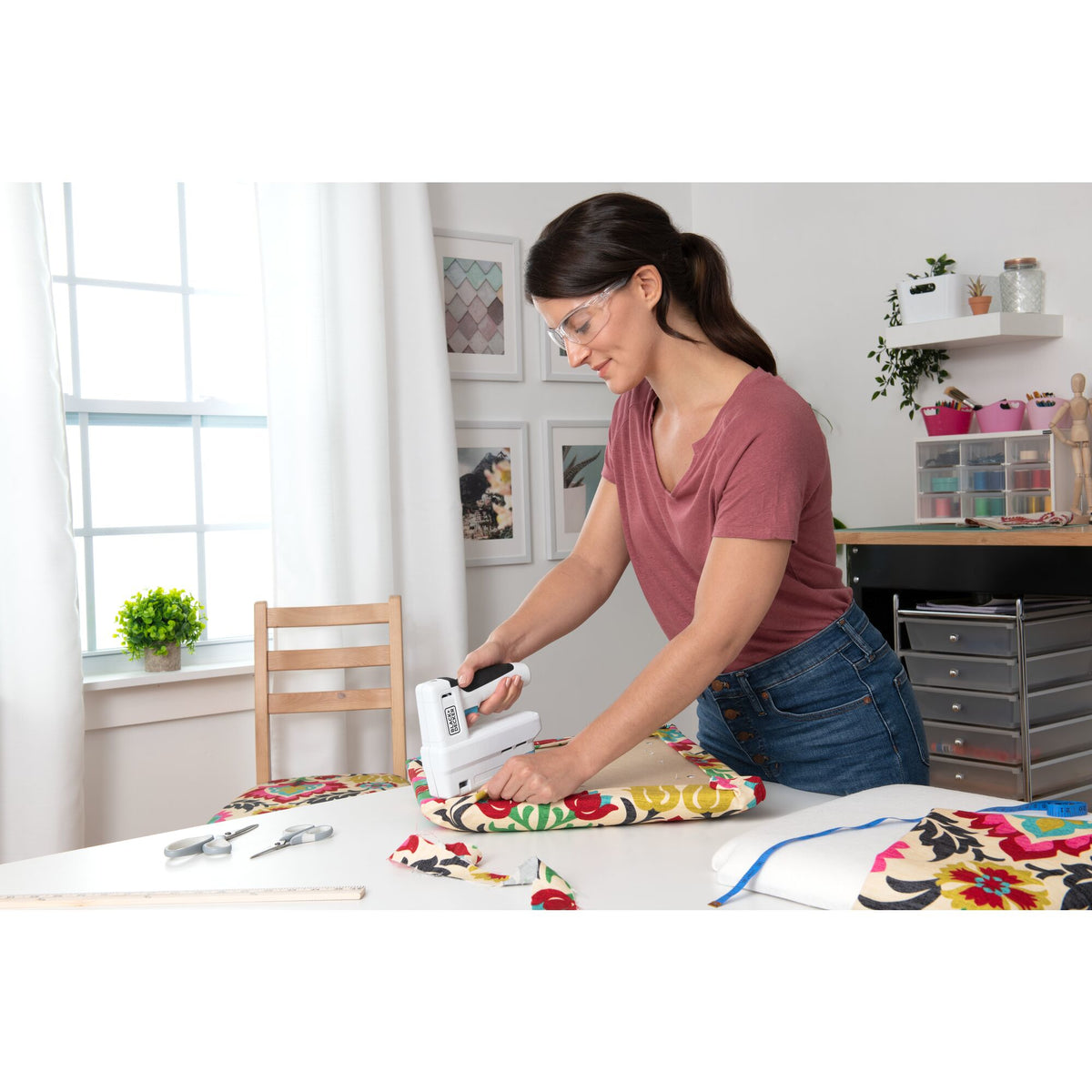 Black + Decker BCN115 Akku-Tacker
