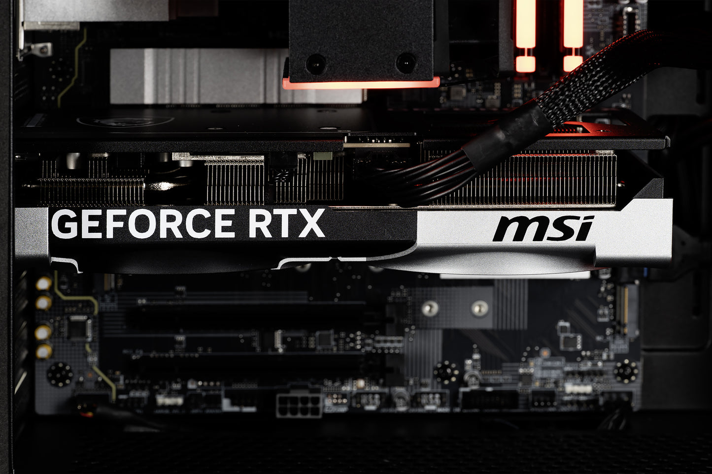 Actina 5901443421597 Υπολογιστής AMD Ryzen™ 9 7900 με 32 GB DDR5-SDRAM, 1 TB SSD και NVIDIA GeForce RTX 5070 Ti σε Μαύρο Midi Tower