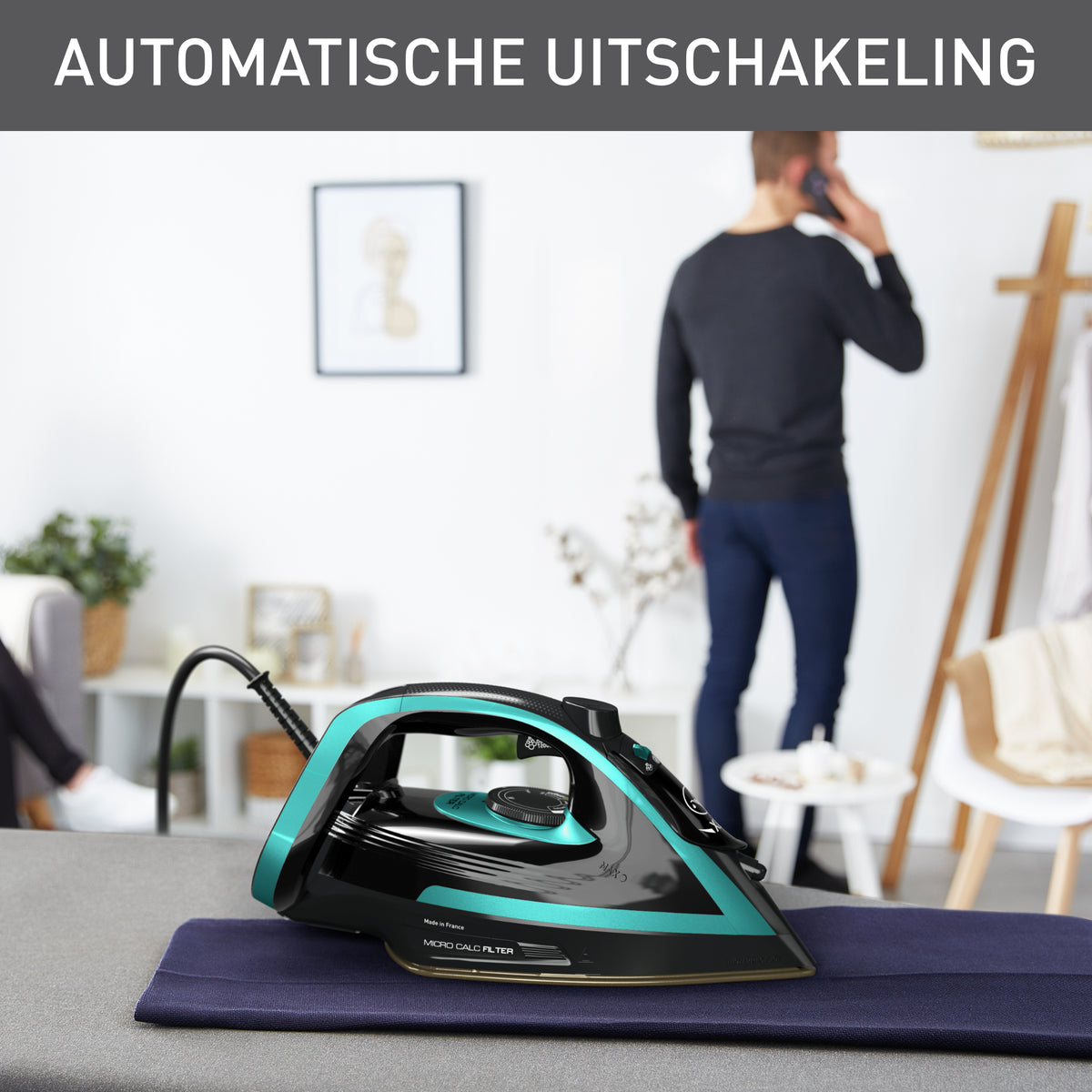 Tefal Puregliss FV8066 Dry & Steam Iron with Durilium AirGlide Autoclean Soleplate, 3000 W, Black/Blue