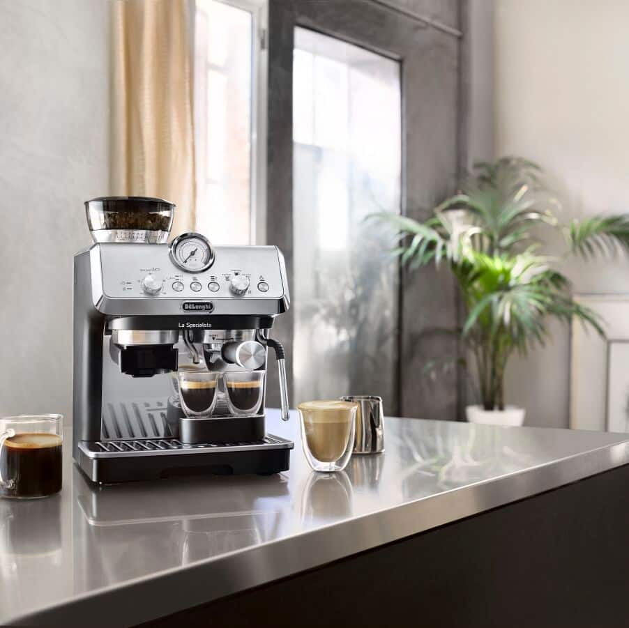De’Longhi Dedica Arte EC9155.MB Semi-auto Espresso machine 2.5 L