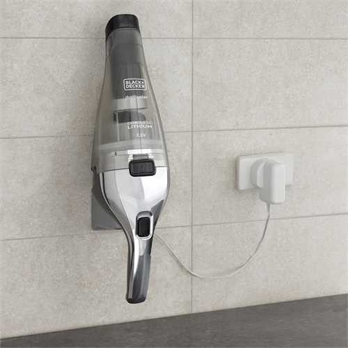 Black + Decker NVC220WC Επαναφορτιζόμενο Χειροκίνητο Σκουπάκι 7,2 V / 2,0 Ah
