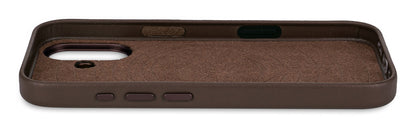 Decoded Leather Backcover for iPhone 17 in Chocolate Brown