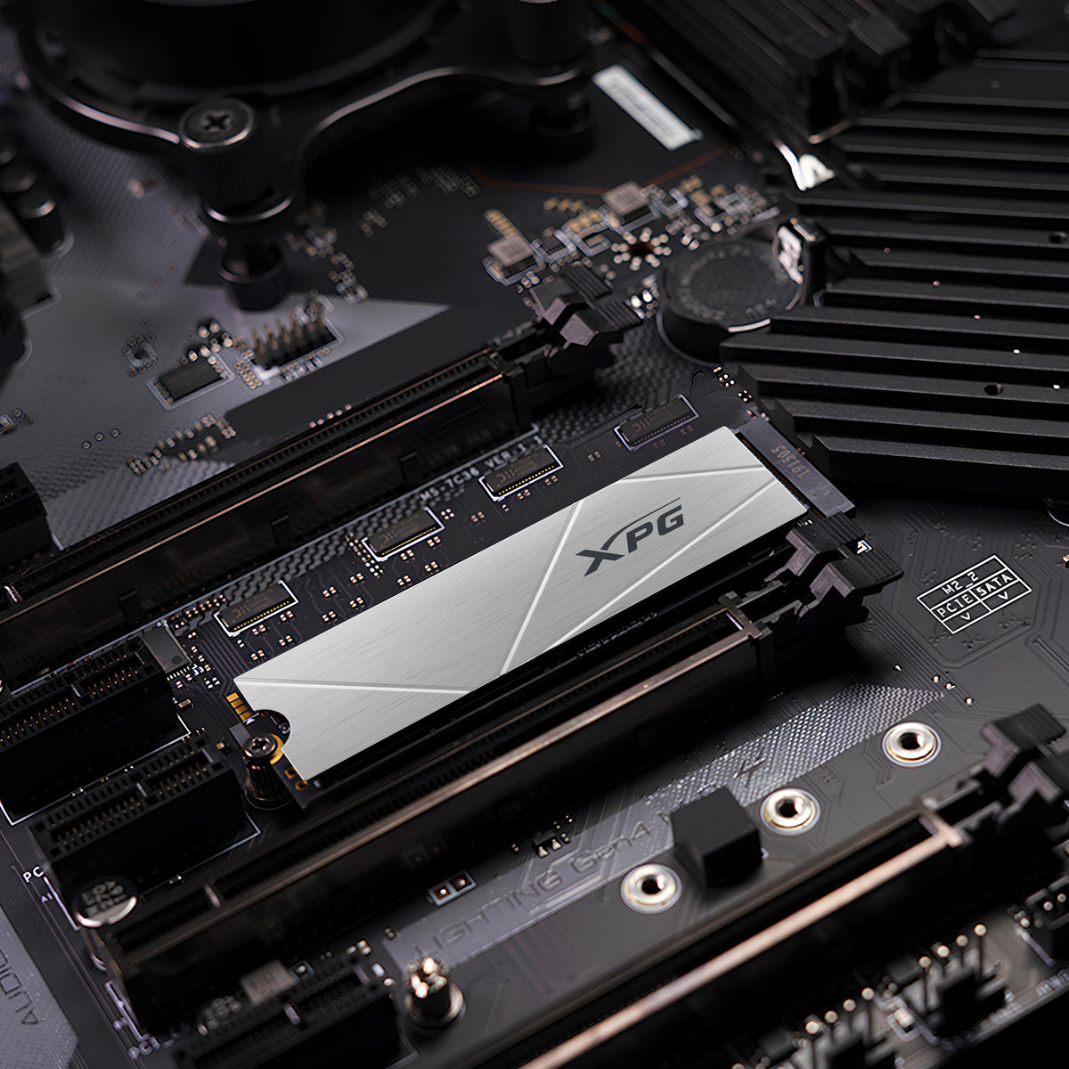 XPG GAMMIX S60 2 TB M.2 PCI Express 4.0 NVMe 3D NAND