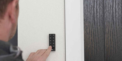 Yale 05/301000/BL numeric keypad Bluetooth Black