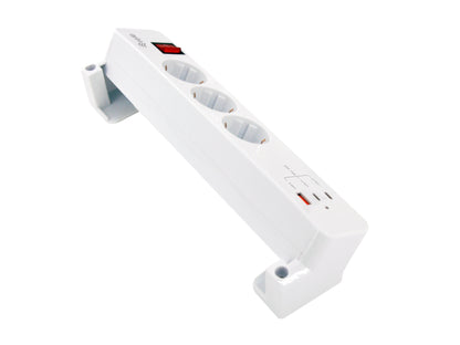 Equip Power Strip 3×Schuko / 2×USB-C / USB-A with Switch (CL Pla.)