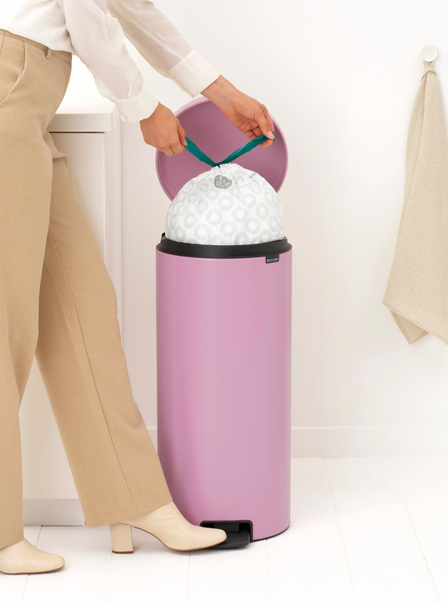 Κάδος Brabantia Treteimer Newicon 30 λίτρων σε χρώμα Λιλά Ροζ