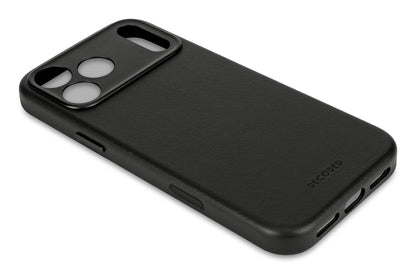 Decoded Leather Backcover for iPhone 17 Pro in Black