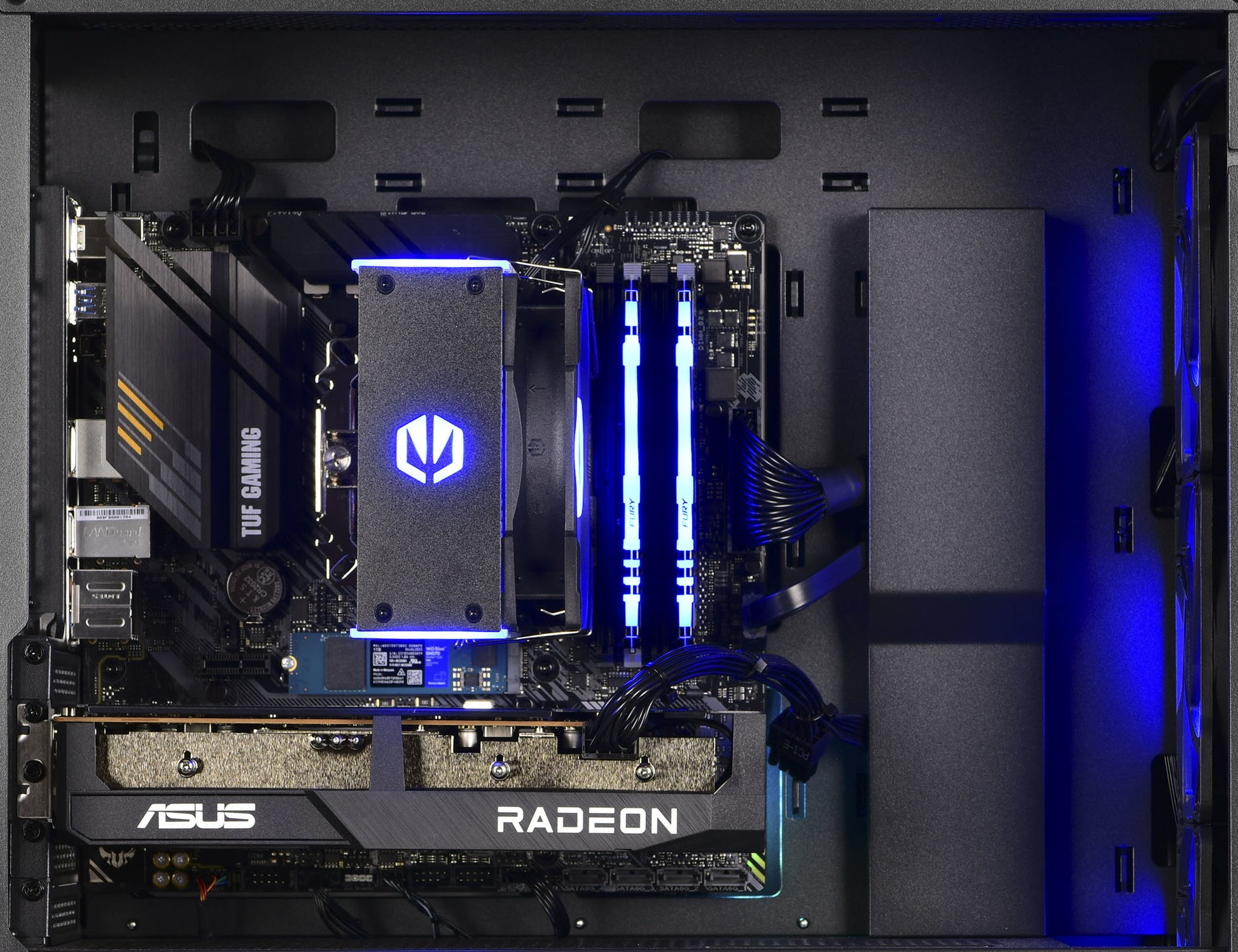 Actina 5901443335832 Υπολογιστής AMD Ryzen™ 5 5600, 16 GB DDR4-SDRAM, 1 TB SSD, AMD Radeon RX 7600, Mini Tower, Μαύρο