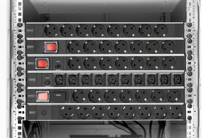 DIGITUS Steckerleiste  7fach Schutzst. Alu 2m Zuleitung