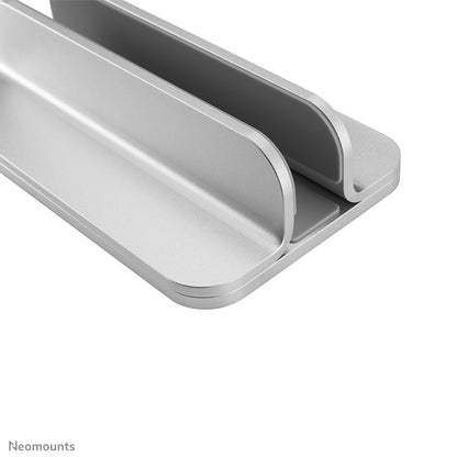 Neomounts Laptophalterung        Montage 11-17" silber.