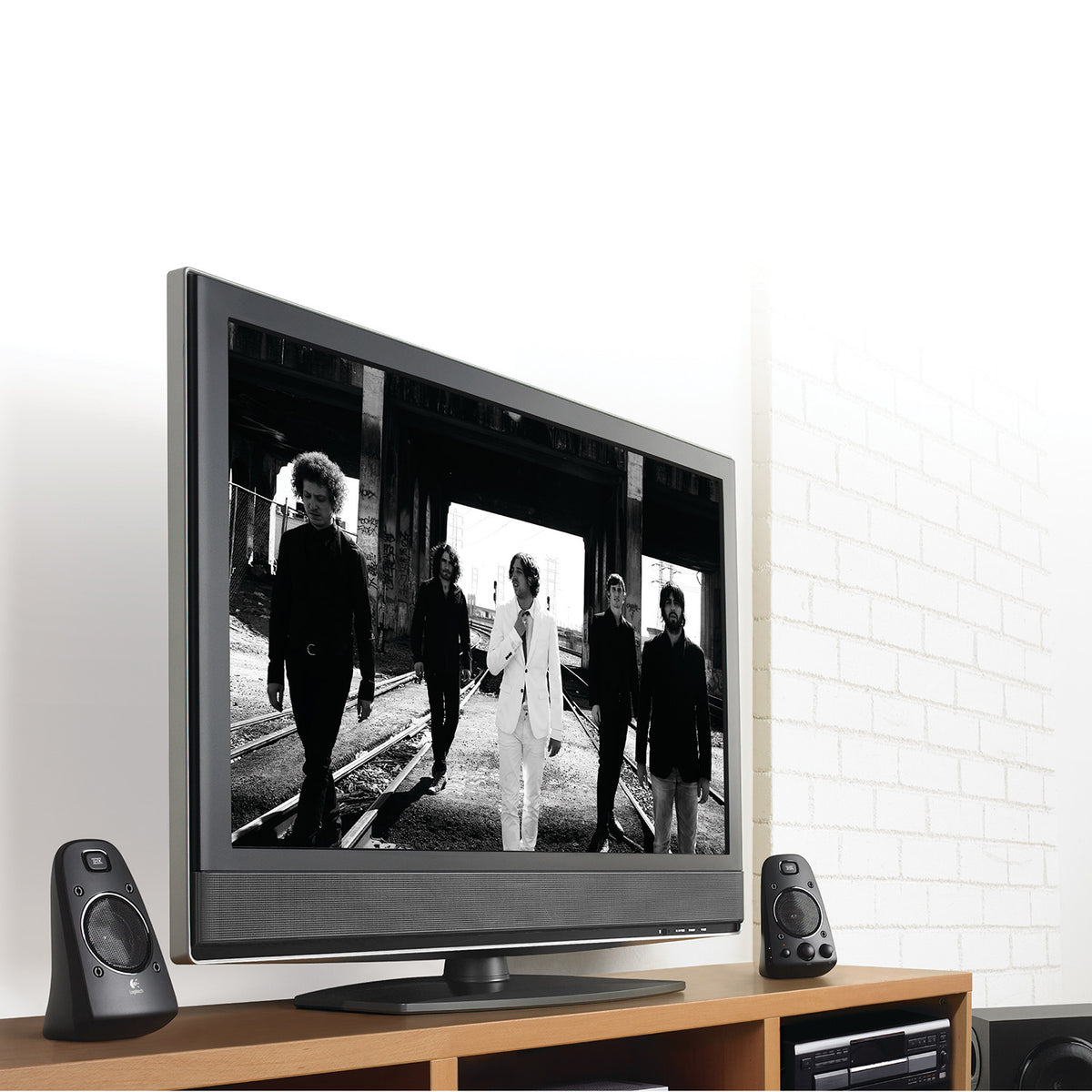 Logitech Speaker System Z623 (Black, THX)