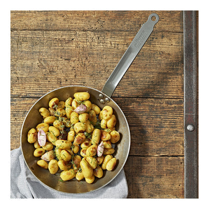 De Buyer Carbone Plus Lyonnaise Frying Pan, 20cm