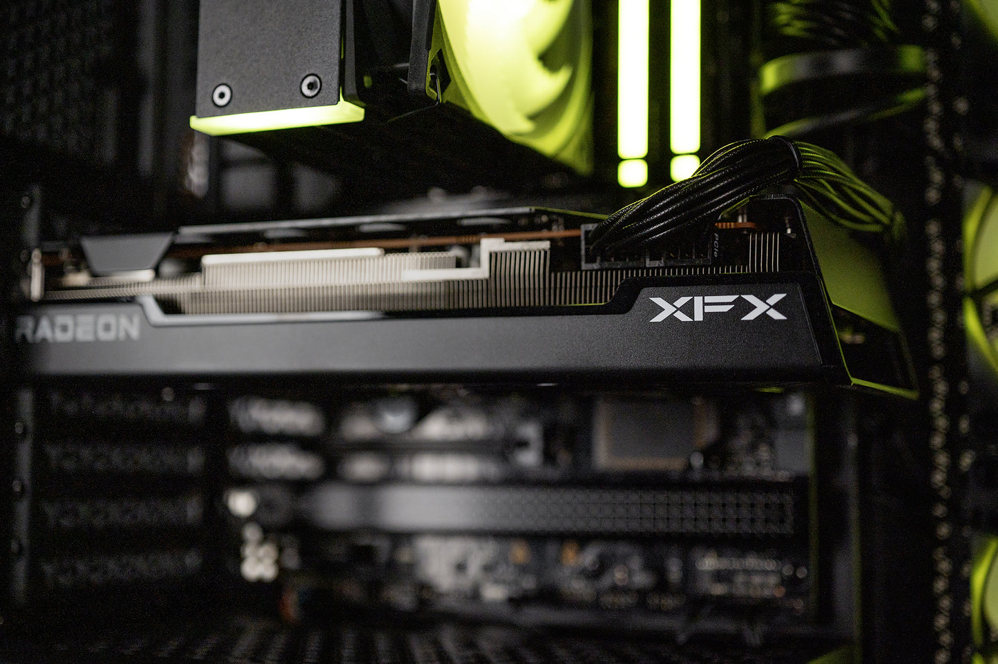 Actina 5901443413745 Υπολογιστής με AMD Ryzen™ 7 8700F, 32 GB DDR5-SDRAM, 2 TB SSD, NVIDIA GeForce RTX 5070 Ti, Midi Tower Μαύρο