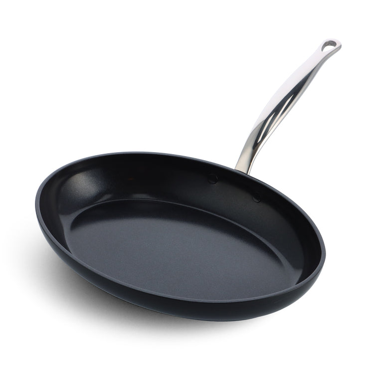 GreenPan Barcelona Pro Fishpan 33cm Black