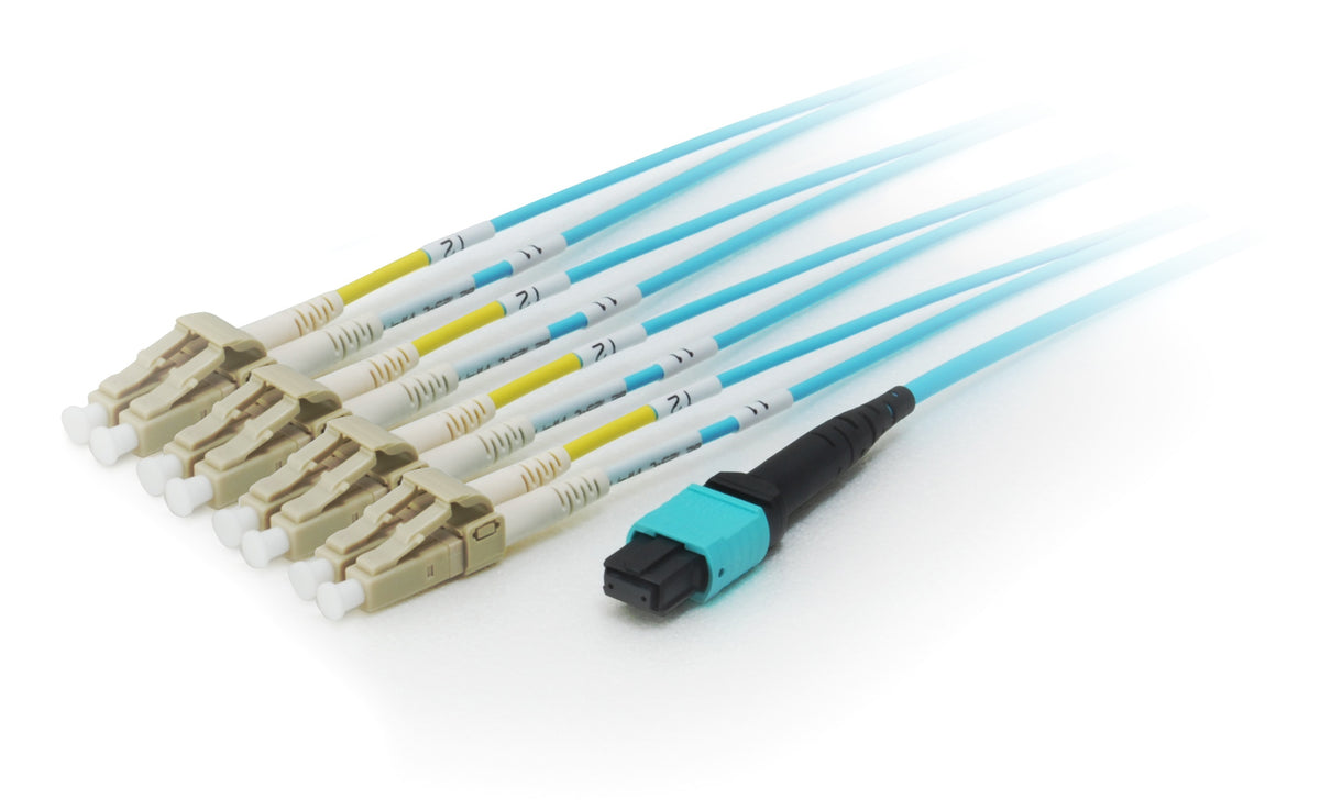 Equip Patch Cable MTP->LC 15.00m 8-Fiber M/M OM4 Turquoise Polybag
