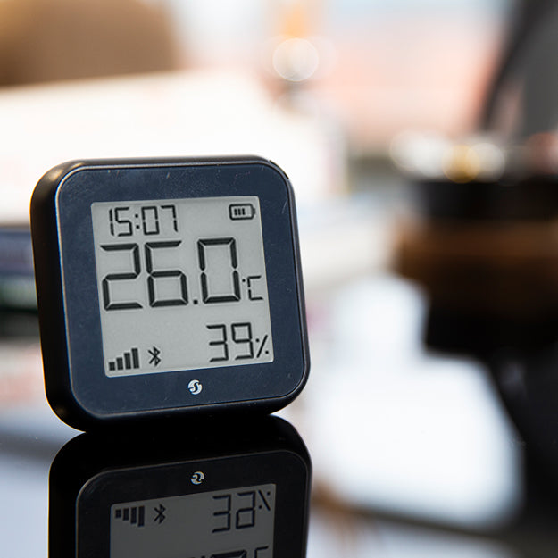 Shelly H&T Gen3 Black Temperature and Humidity Sensor